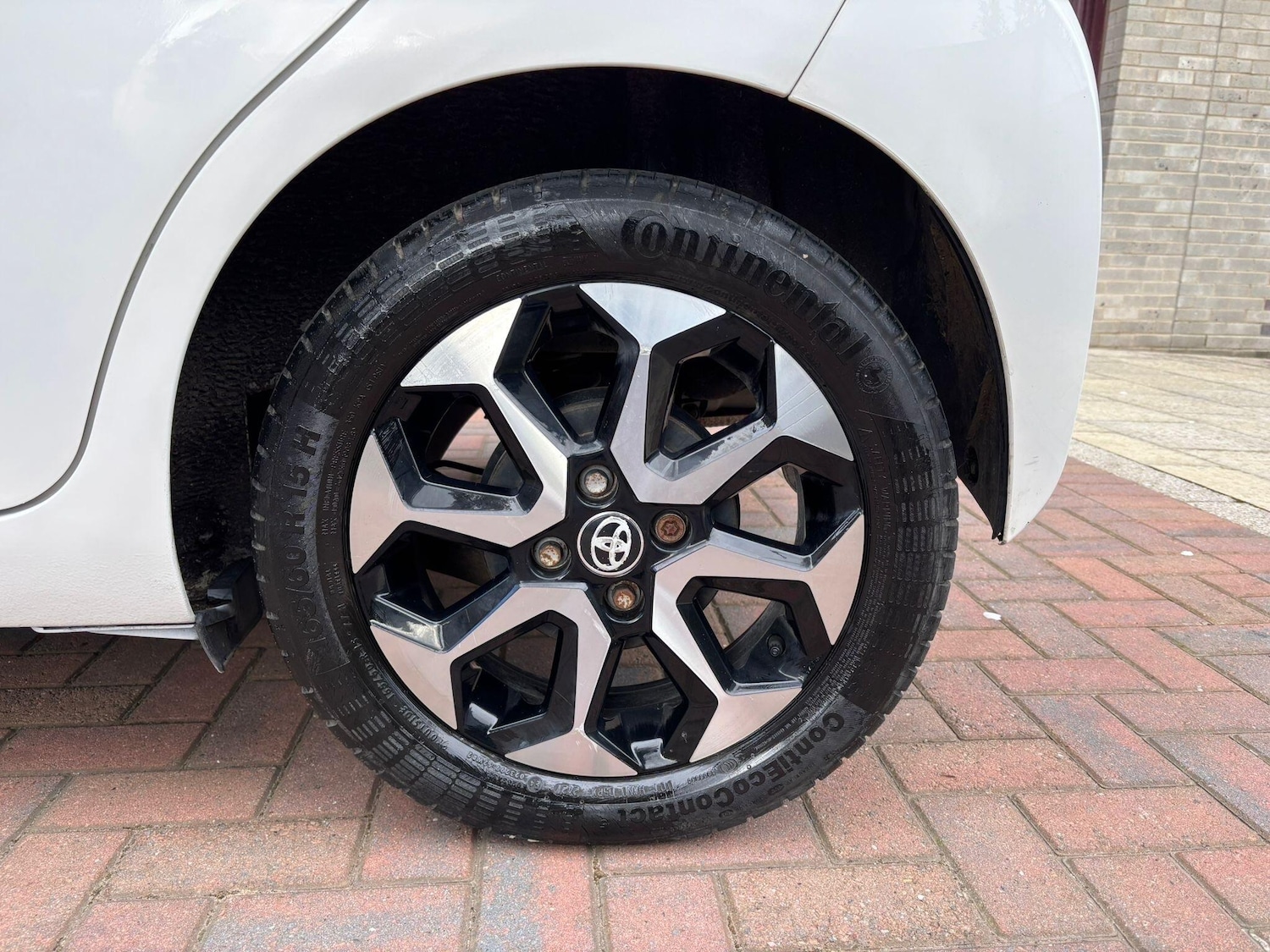 Used Toyota AYGO for sale - 78057887: Photo 41