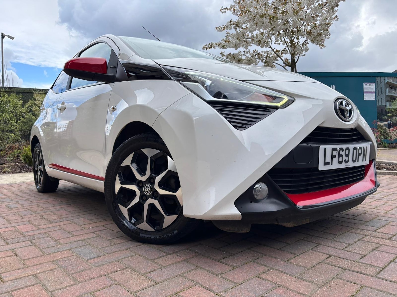 Used Toyota AYGO for sale - 78057887: Photo 9