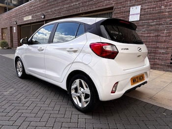 Used Hyundai i10 2021 for sale - 78480956: Photo