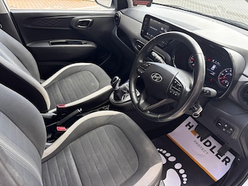 Used Hyundai i10 2021 for sale - 78480956: Photo