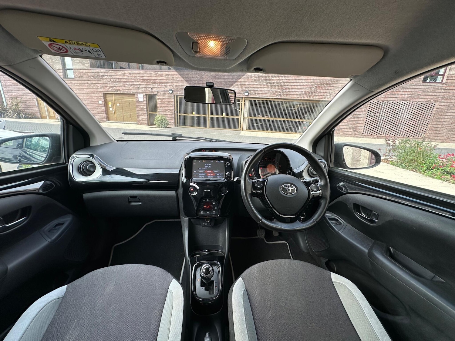 Used Toyota AYGO 2016 for sale - 76295483: Photo 3