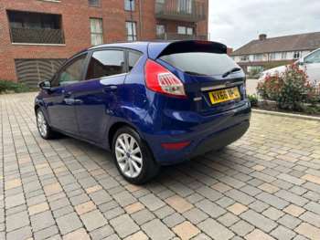 Used Ford Fiesta 2016 for sale - 74750725: Photo
