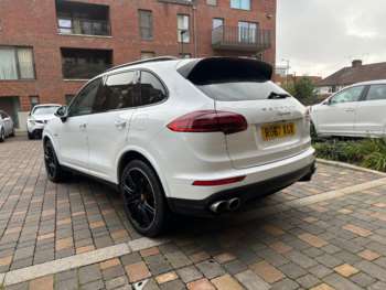 Used Porsche Cayenne 2017 for sale - 73177195: Photo