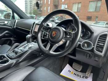 Used Porsche Cayenne 2017 for sale - 73177195: Photo