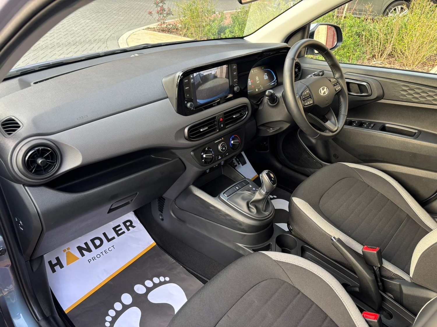 Used Hyundai i10 for sale - 77768053: Photo 3