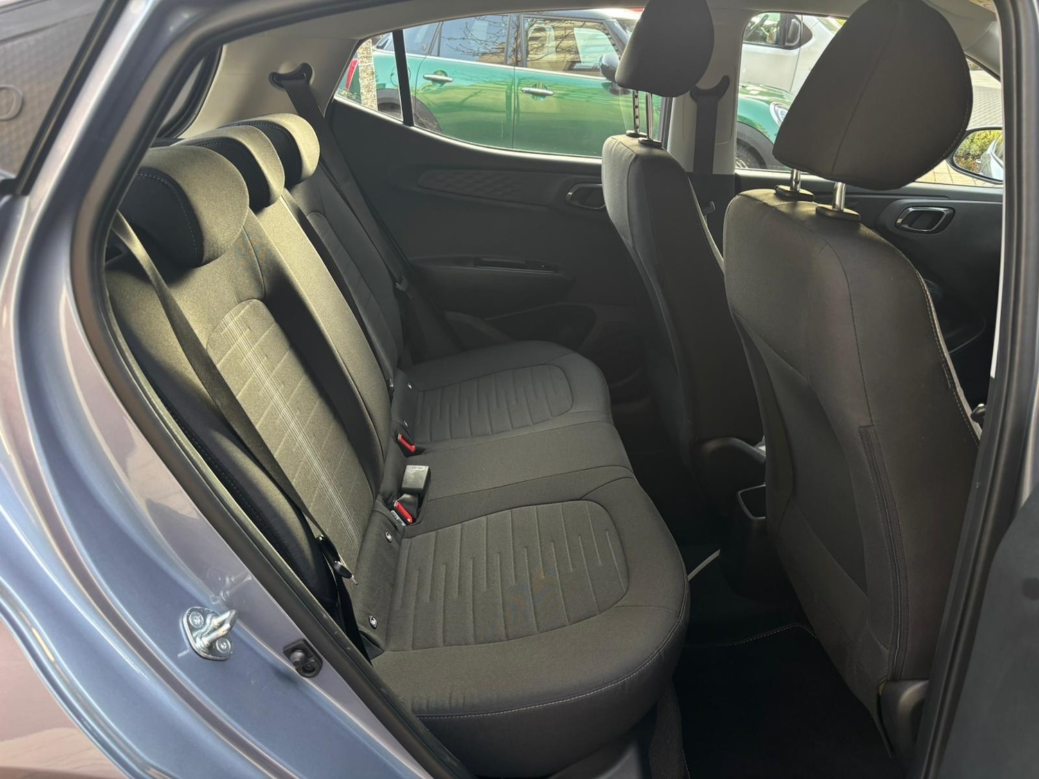 Used Hyundai i10 for sale - 77768053: Photo 40