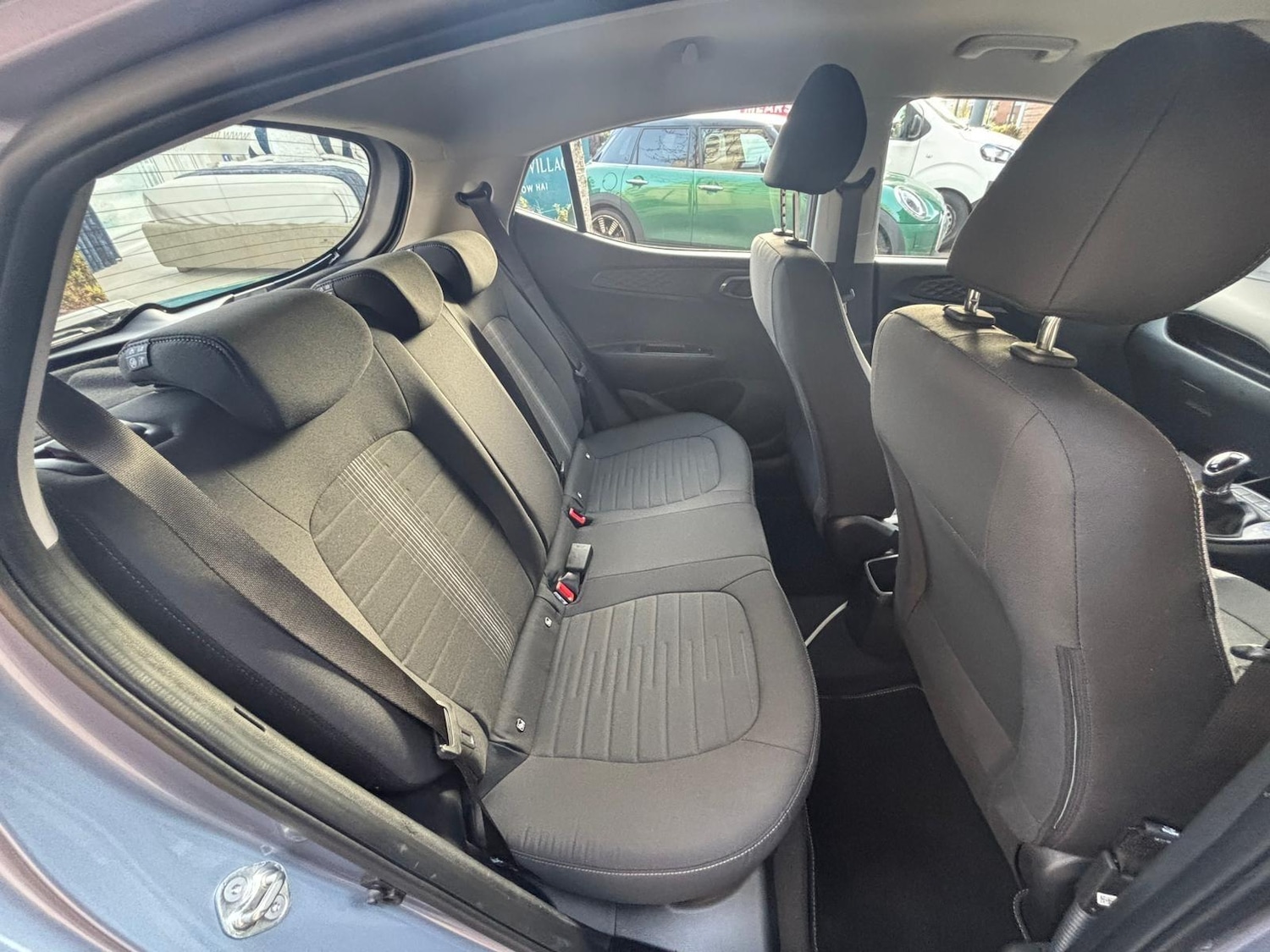 Used Hyundai i10 for sale - 77768053: Photo 42