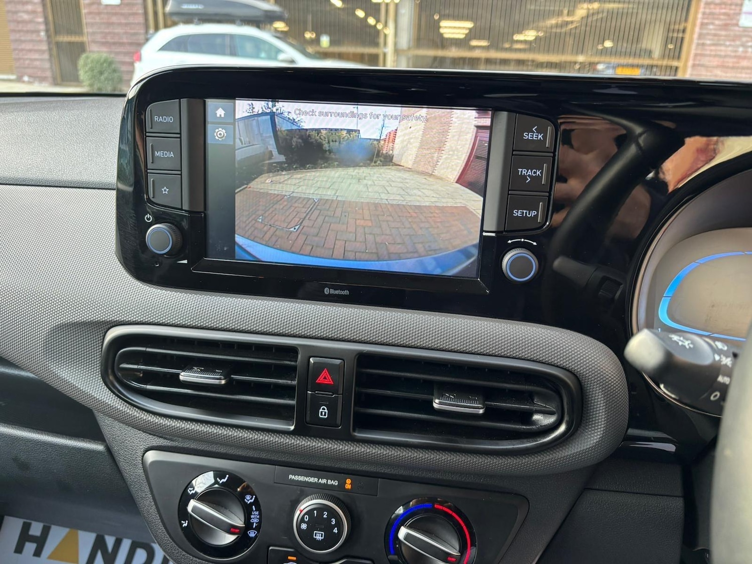 Used Hyundai i10 for sale - 77768053: Photo 43