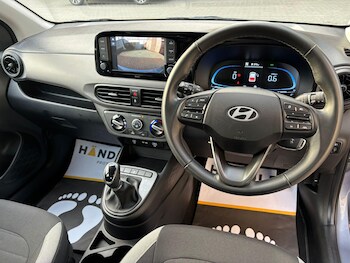 Used Hyundai i10 2023 for sale - 77768053: Photo