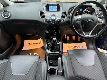 Used Ford Fiesta 2016 for sale - 76996044: Photo