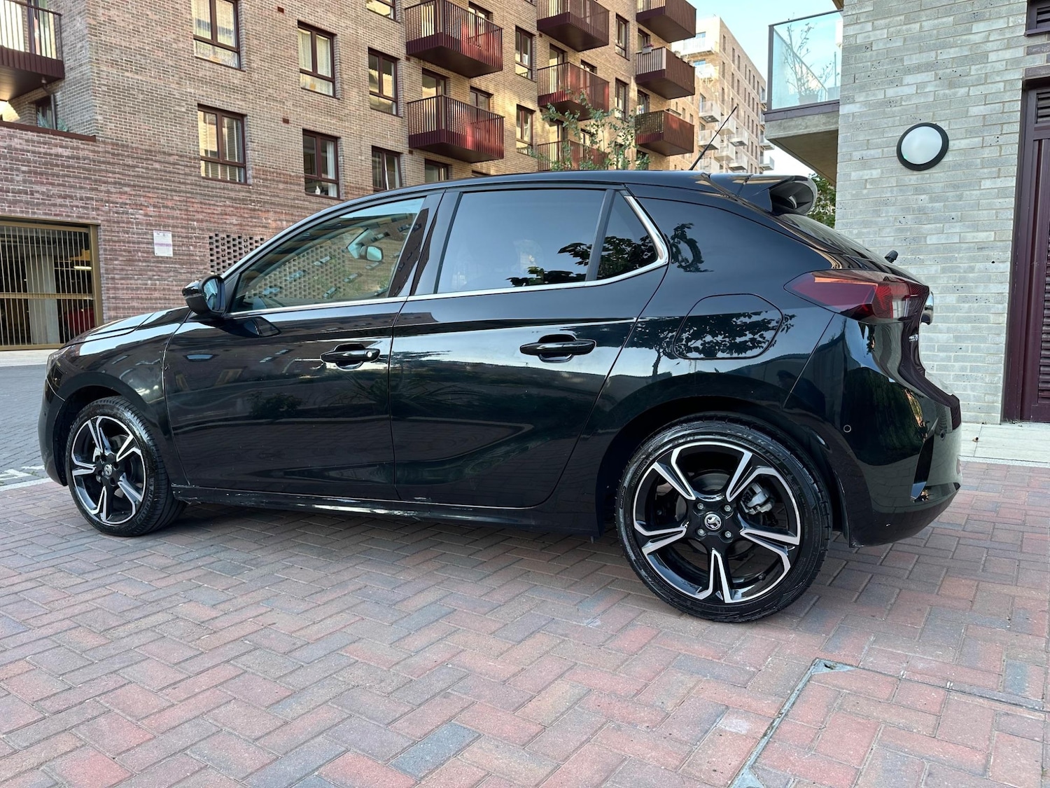 Used Vauxhall Corsa for sale - 76995109: Photo 5