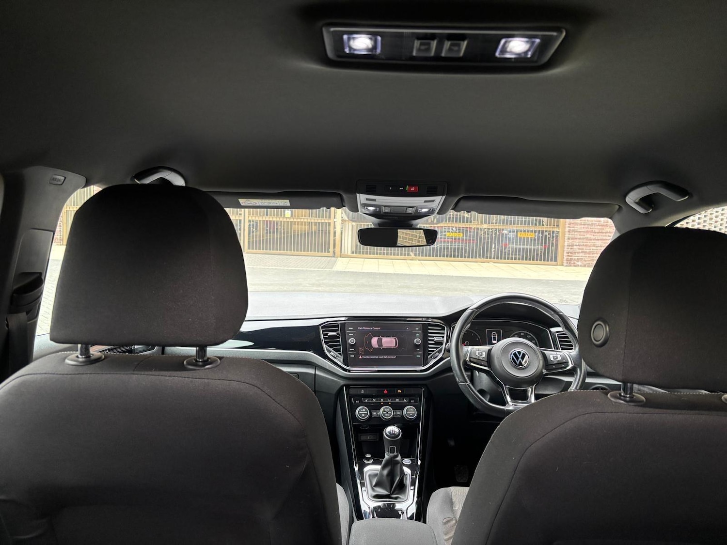 Used Volkswagen T-Roc 2020 for sale - 77597908: Photo 32