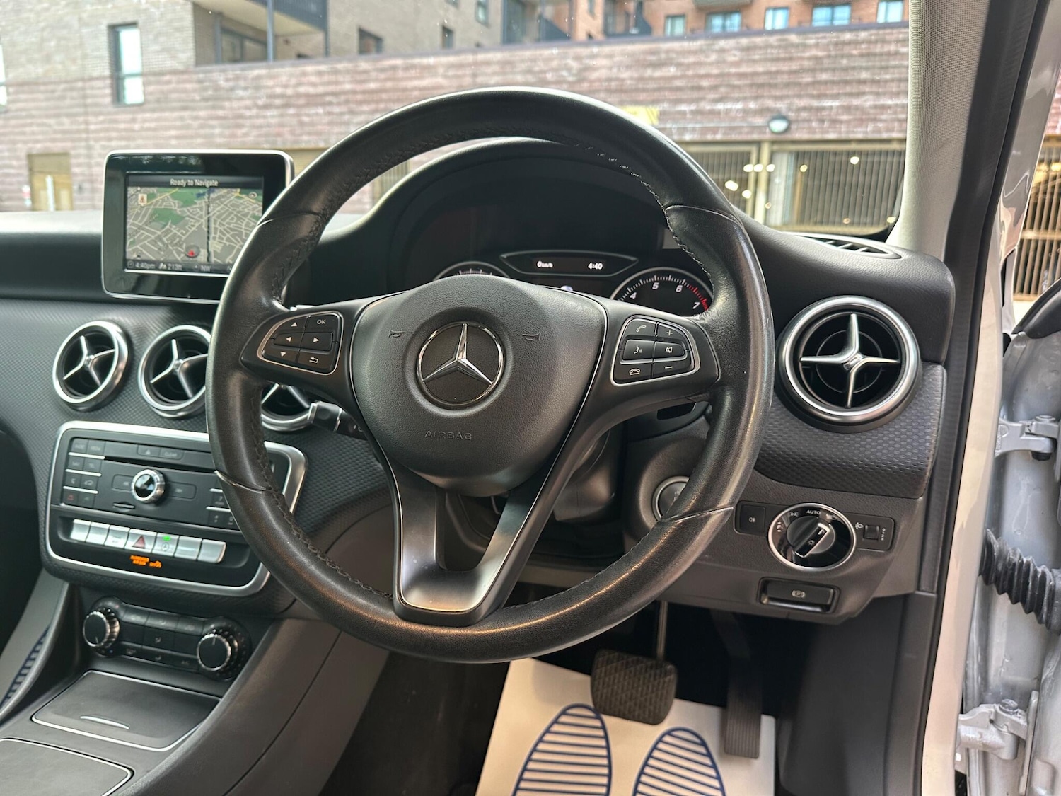 Used Mercedes-Benz A-Class 2018 for sale - 76094298: Photo 42
