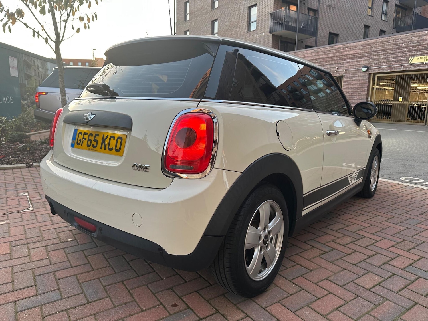 Used MINI Hatch 2015 for sale - 76657884: Photo 17