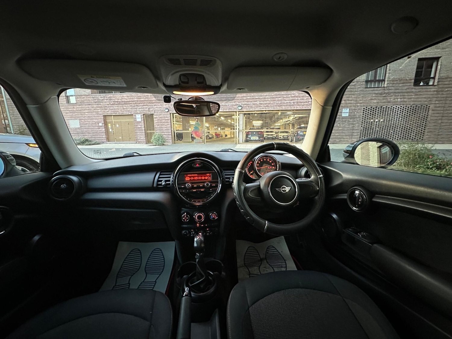 Used MINI Hatch 2015 for sale - 76657884: Photo 21