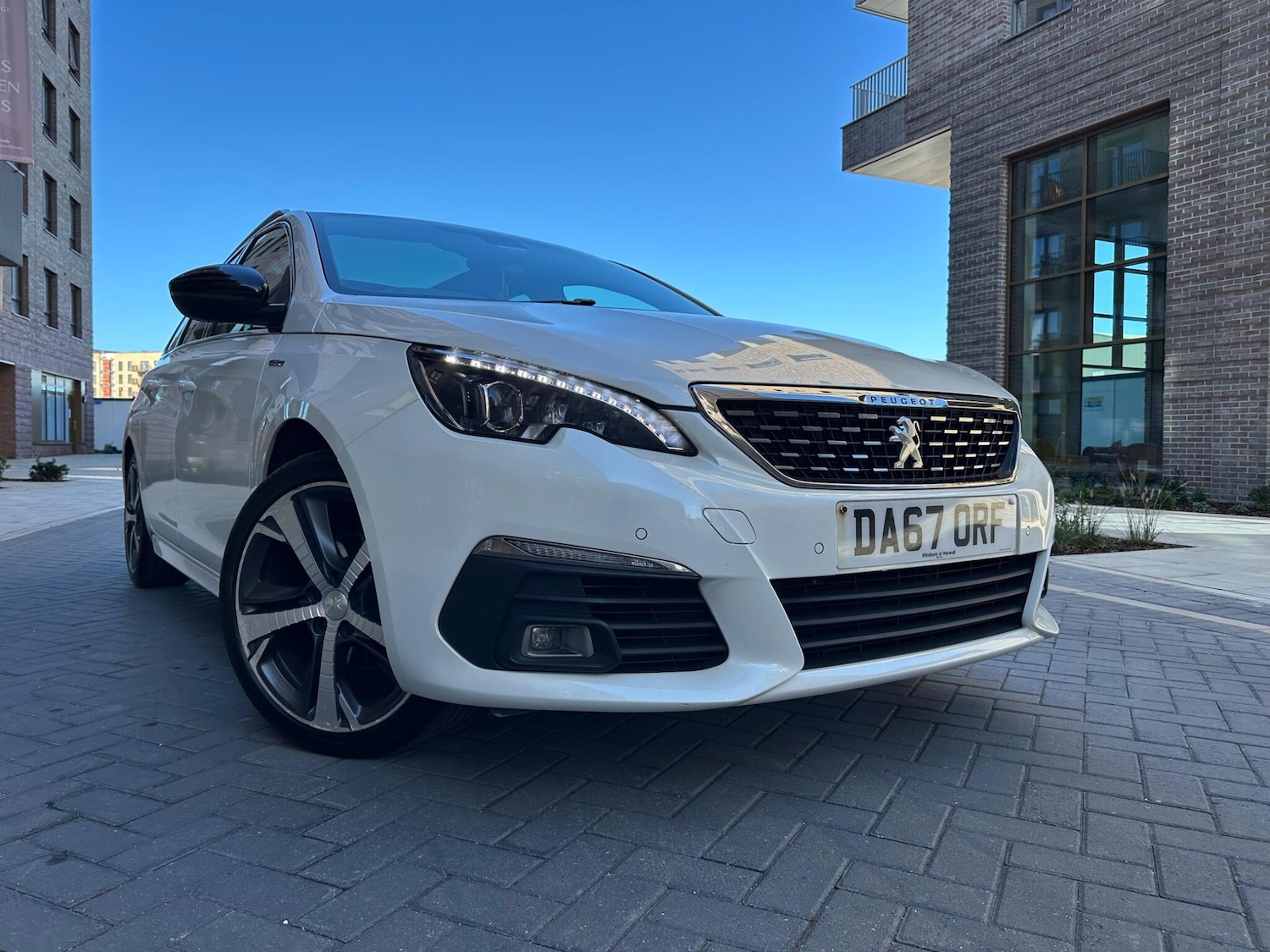 Used Peugeot 308 SW 2017 for sale - 76159199: Photo 1