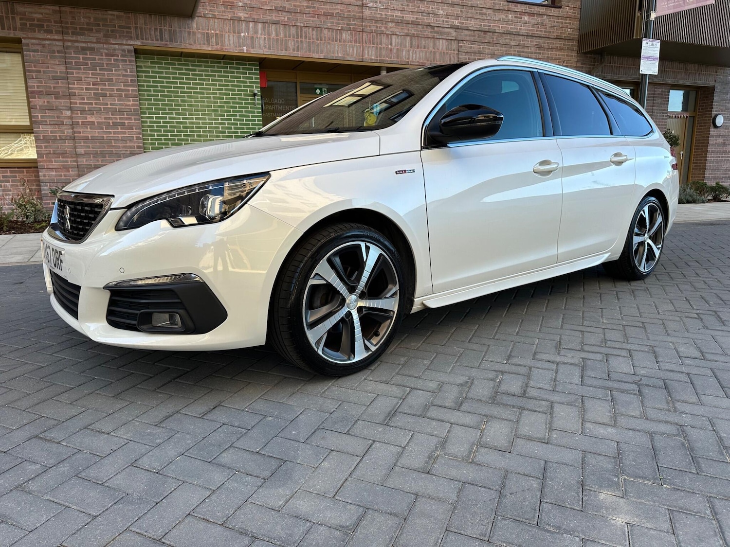Used Peugeot 308 SW 2017 for sale - 76159199: Photo 6