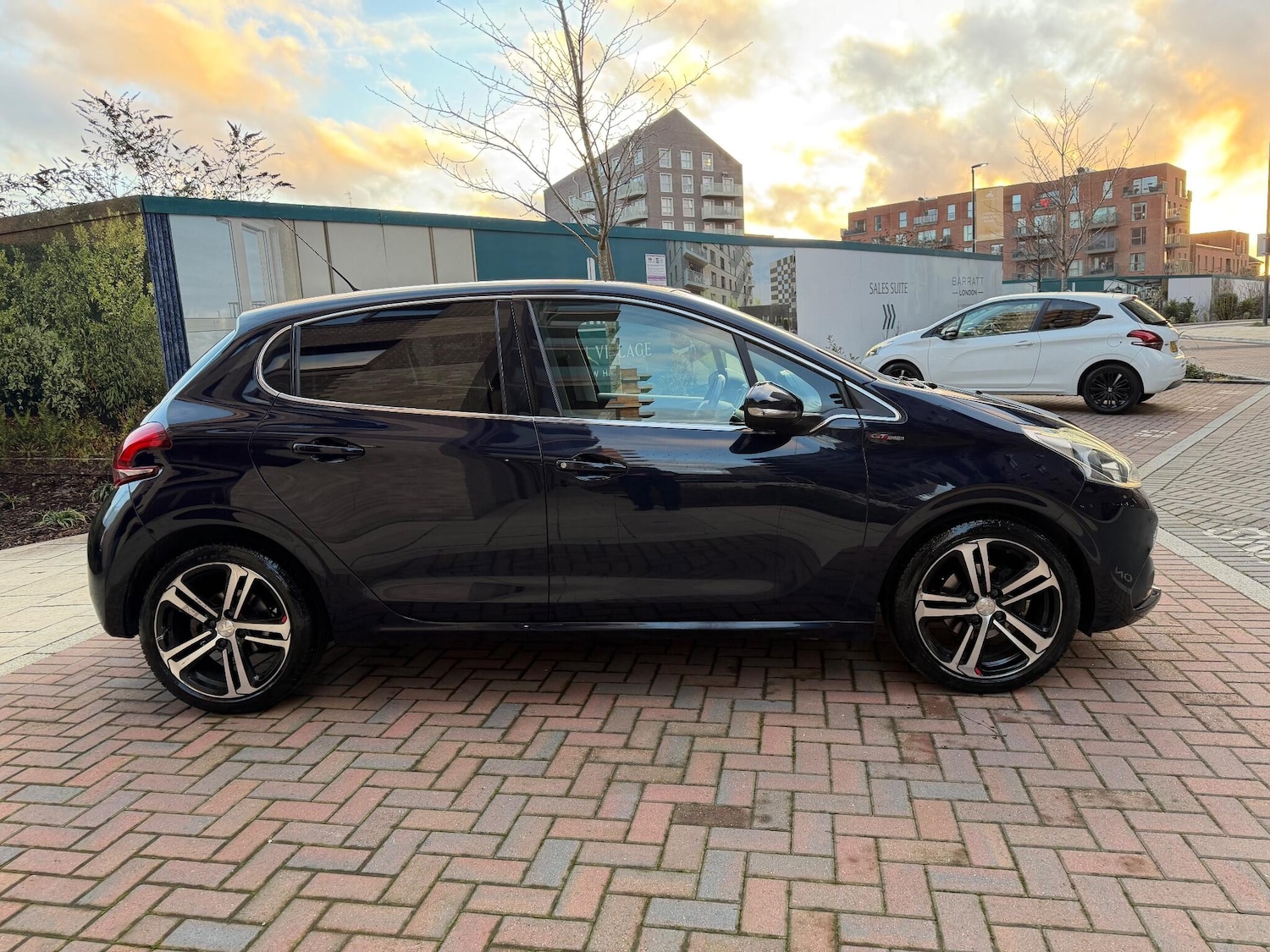 Used Peugeot 208 2017 for sale - 77175266: Photo 17
