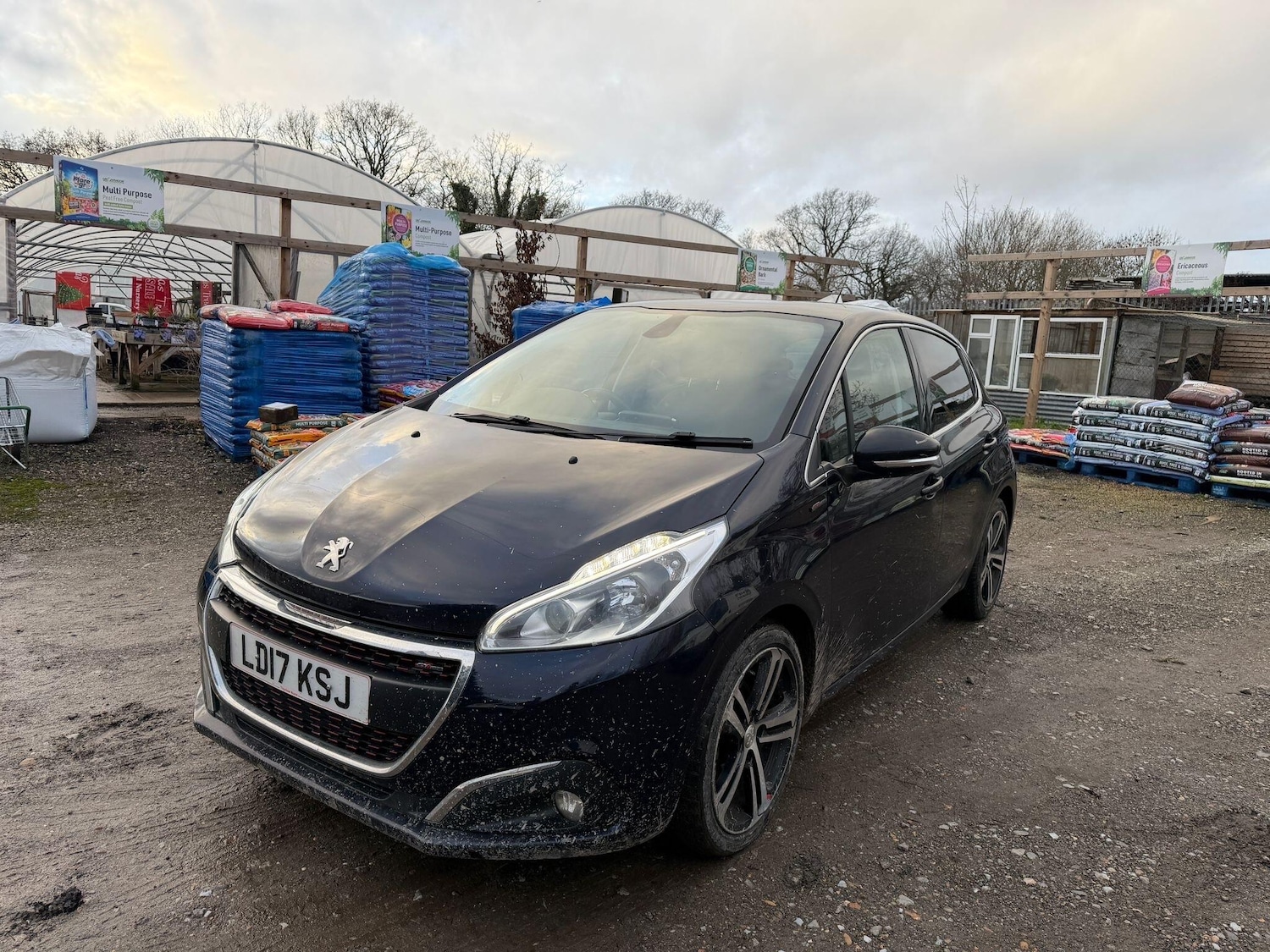 Used Peugeot 208 for sale - 77175266: Photo 2