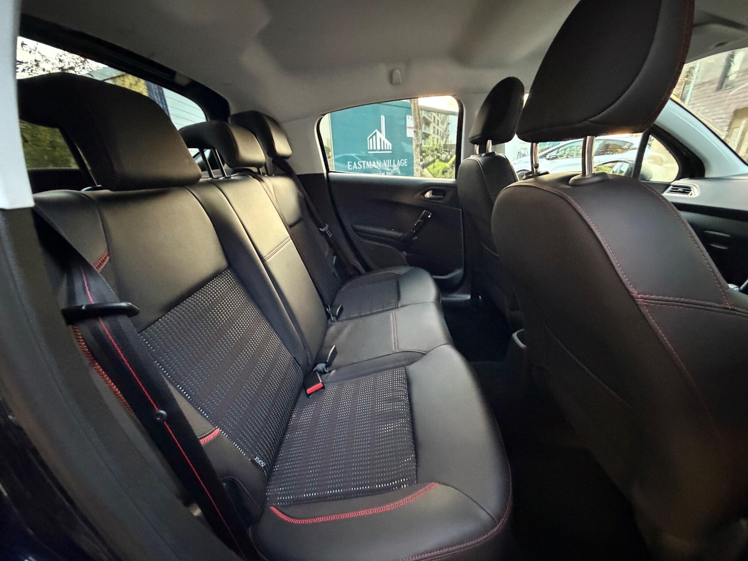 Used Peugeot 208 2017 for sale - 77175266: Photo 29