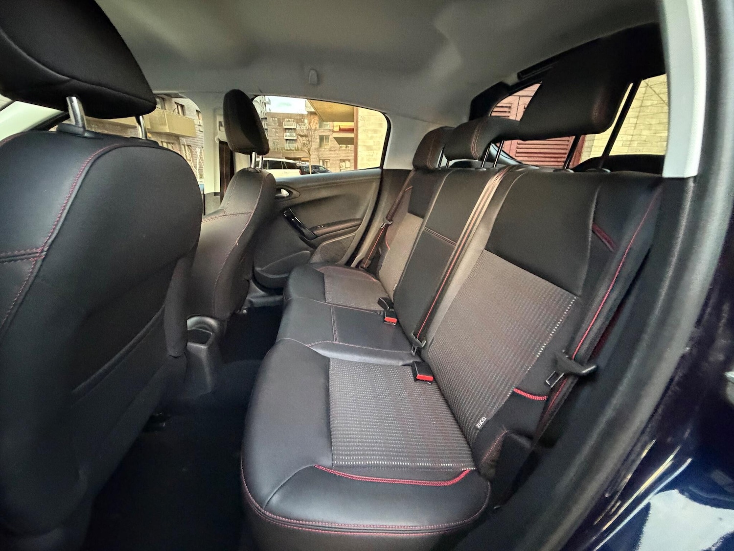 Used Peugeot 208 2017 for sale - 77175266: Photo 30