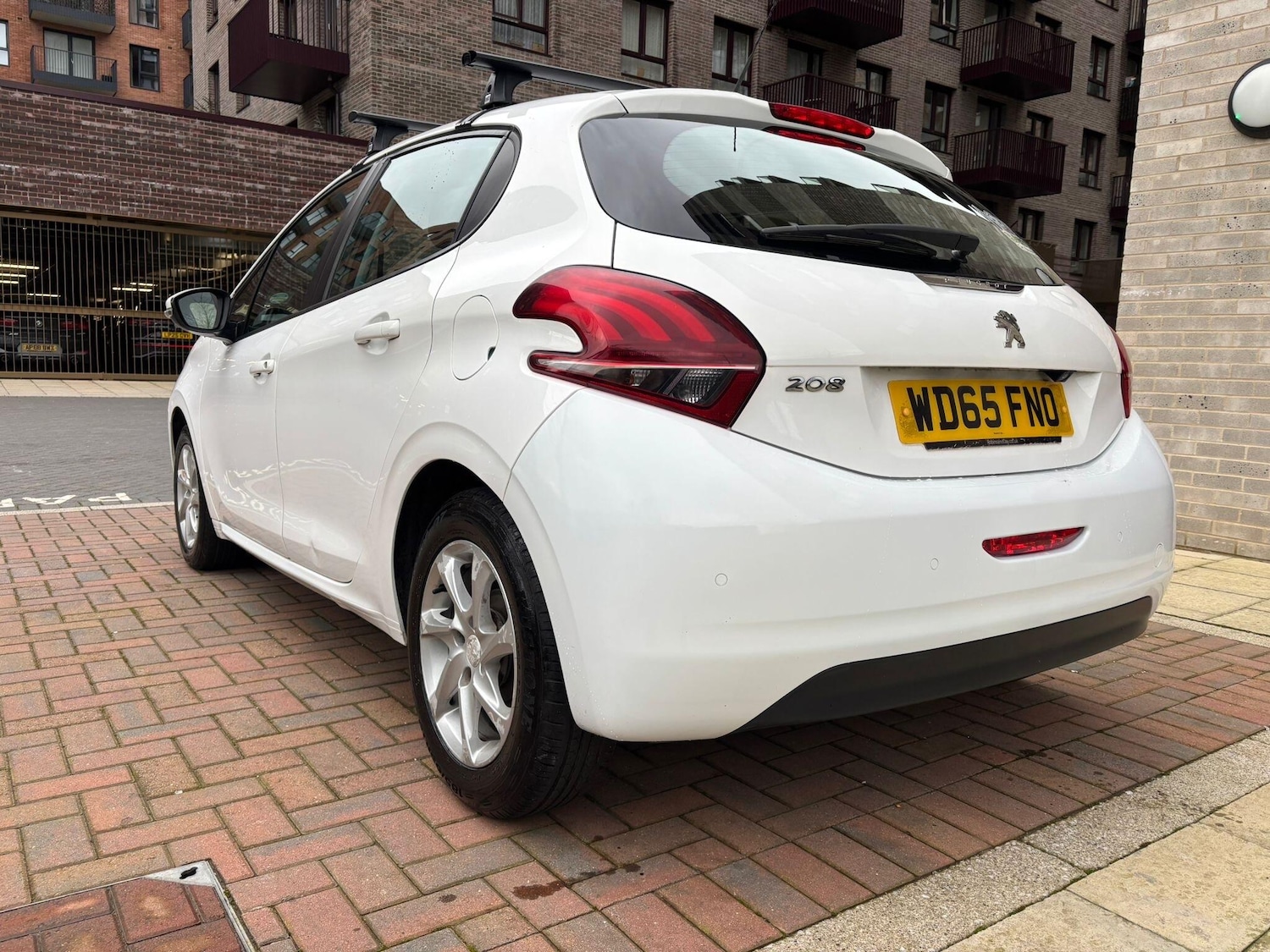 Used Peugeot 208 for sale - 77633828: Photo 2
