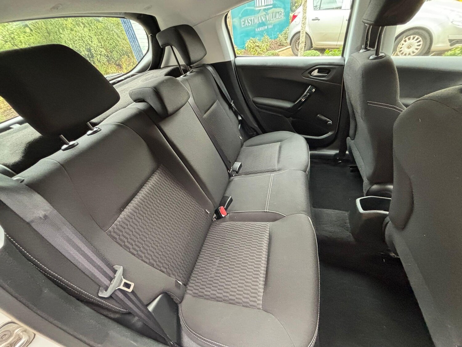 Used Peugeot 208 for sale - 77633828: Photo 31