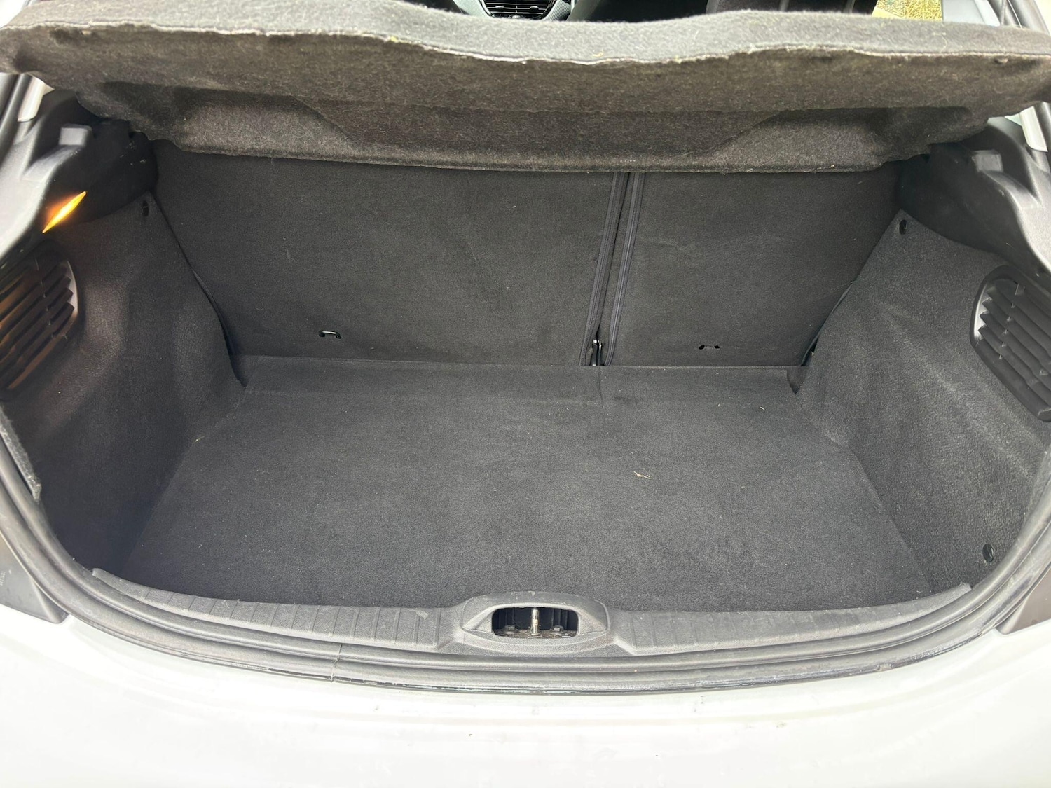 Used Peugeot 208 for sale - 77633828: Photo 36