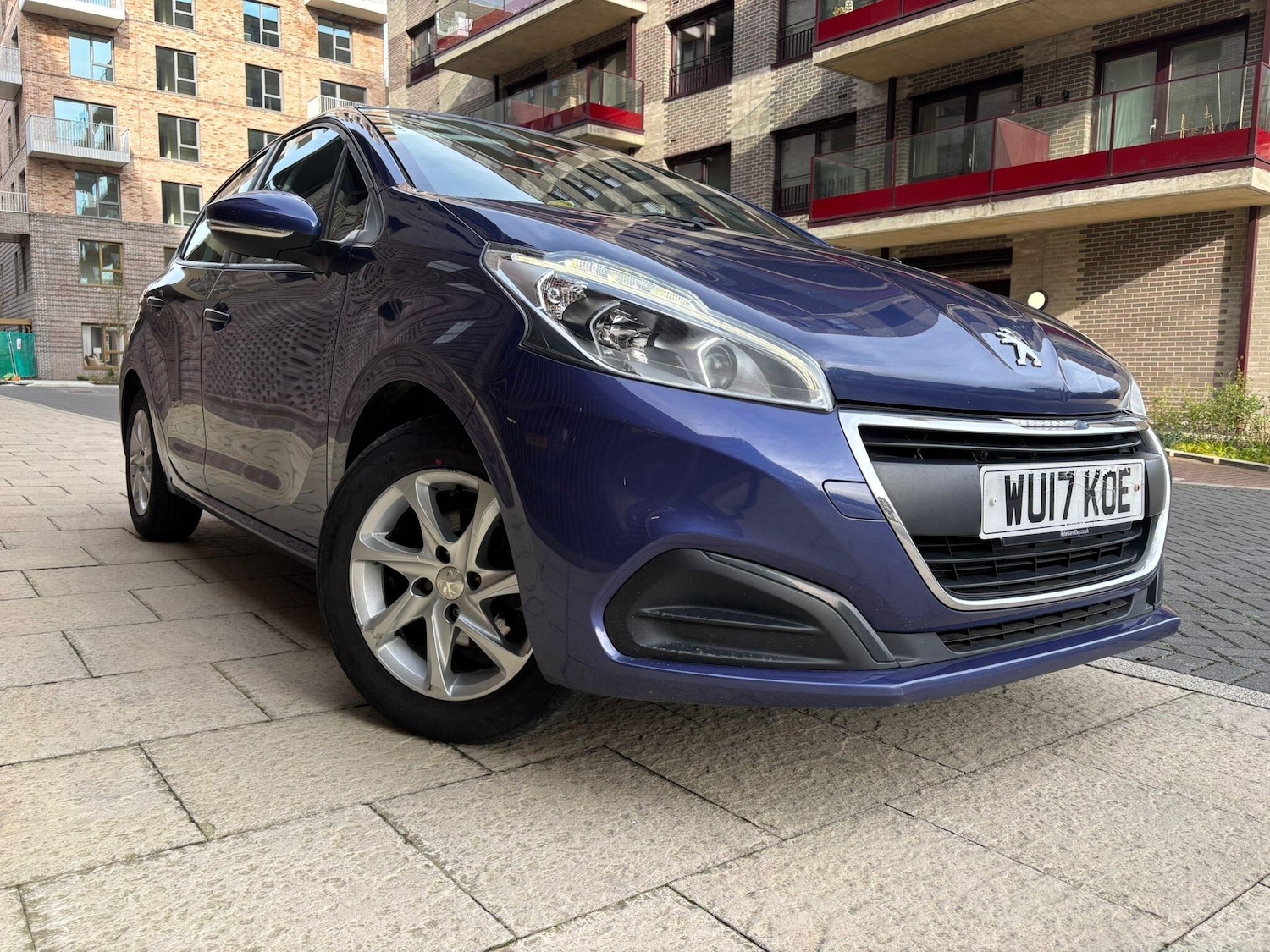Used Peugeot 208 2017 for sale - 77882889: Photo 11