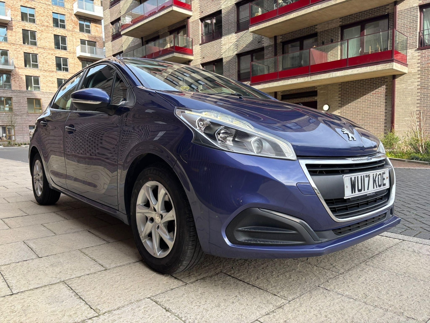 Used Peugeot 208 2017 for sale - 77882889: Photo 14