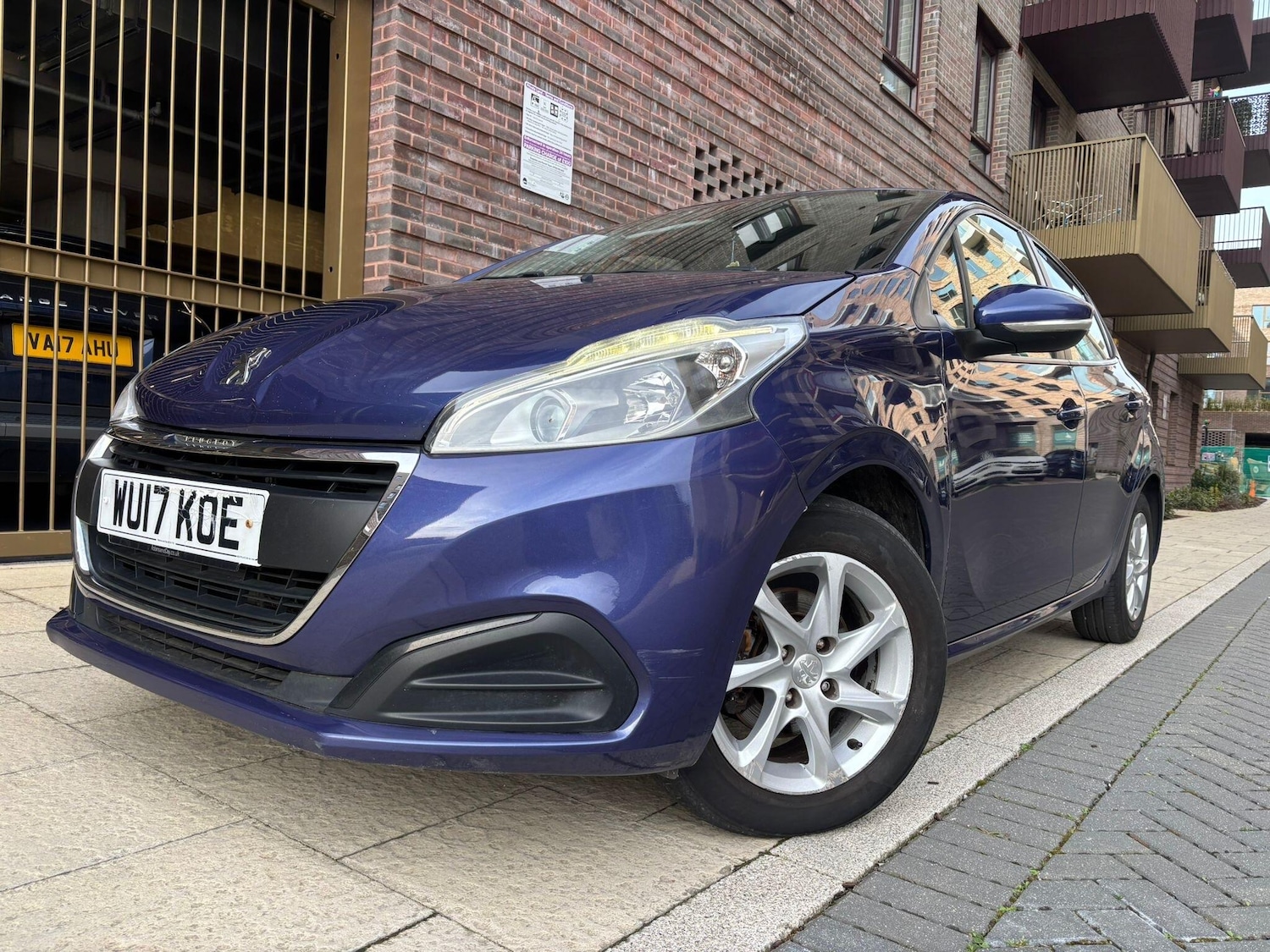 Used Peugeot 208 2017 for sale - 77882889: Photo 20