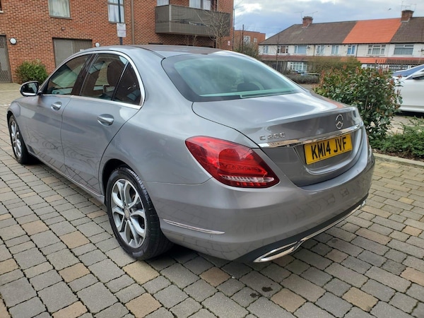 Used Mercedes-Benz C Class 2014 for sale - 74043505: Photo 10