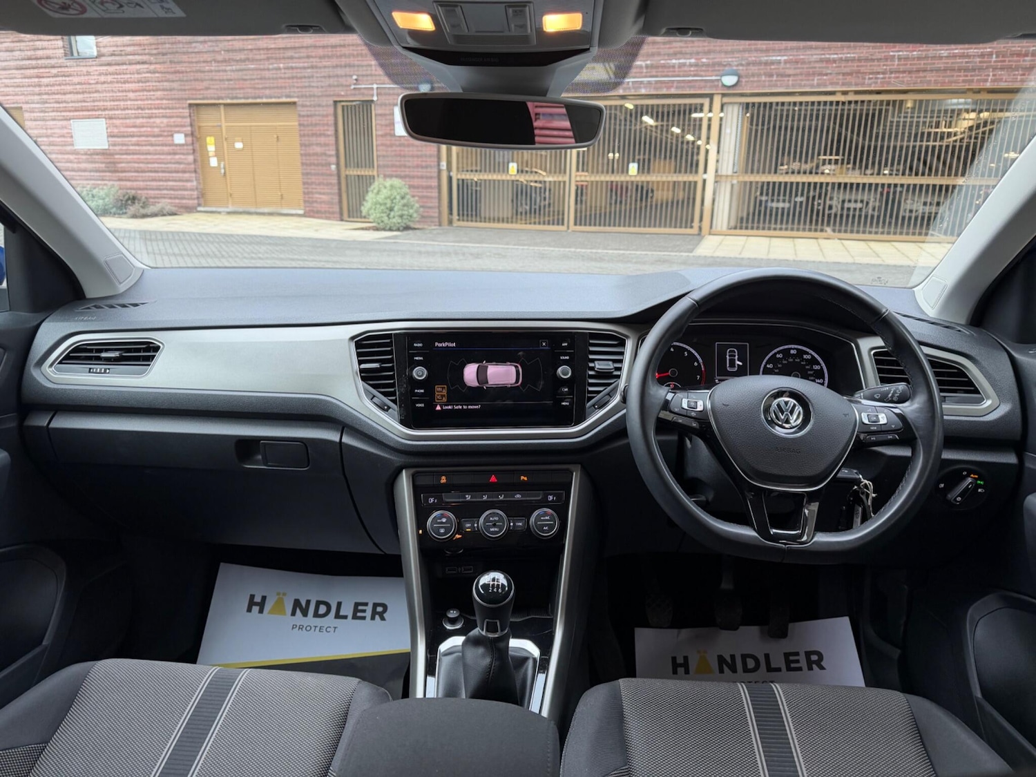 Used Volkswagen T-Roc 2020 for sale - 77290534: Photo 22