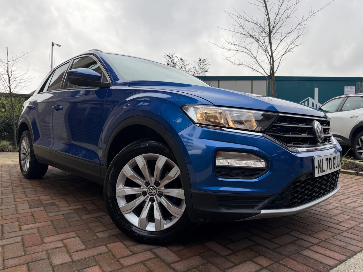 Used Volkswagen T-Roc 2020 for sale - 77290534: Photo 9