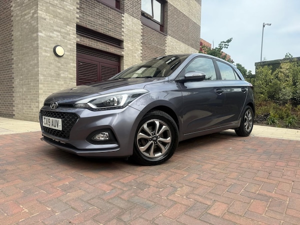 Used Hyundai i20 2019 for sale - 75031171: Photo 6