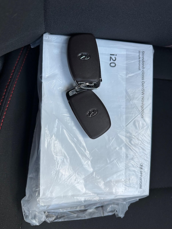 Used Hyundai i20 2023 for sale - 73177046: Photo 36