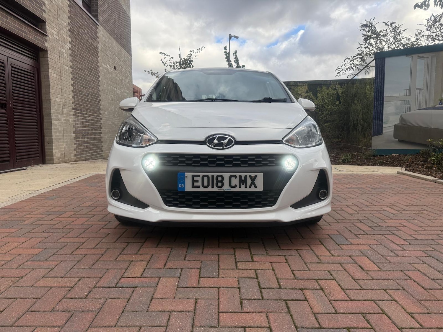 Used Hyundai i10 2018 for sale - 76371190: Photo 12