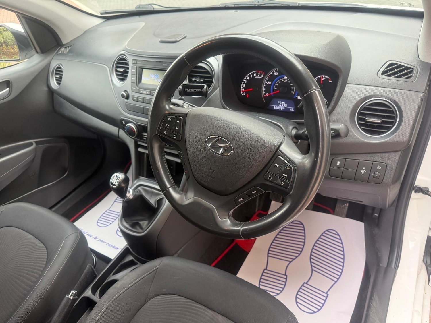 Used Hyundai i10 2018 for sale - 76371190: Photo 16