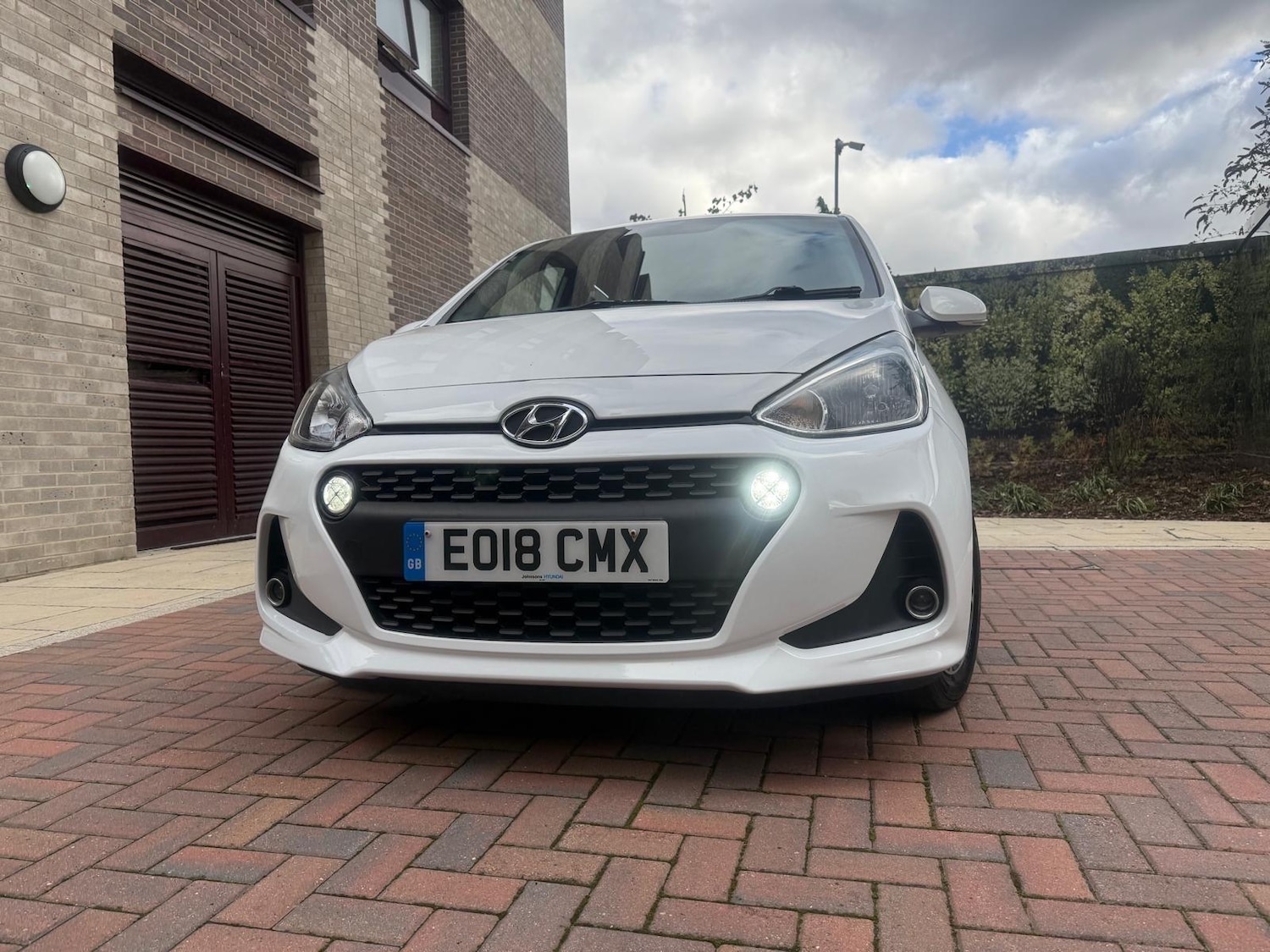 Used Hyundai i10 2018 for sale - 76371190: Photo 7