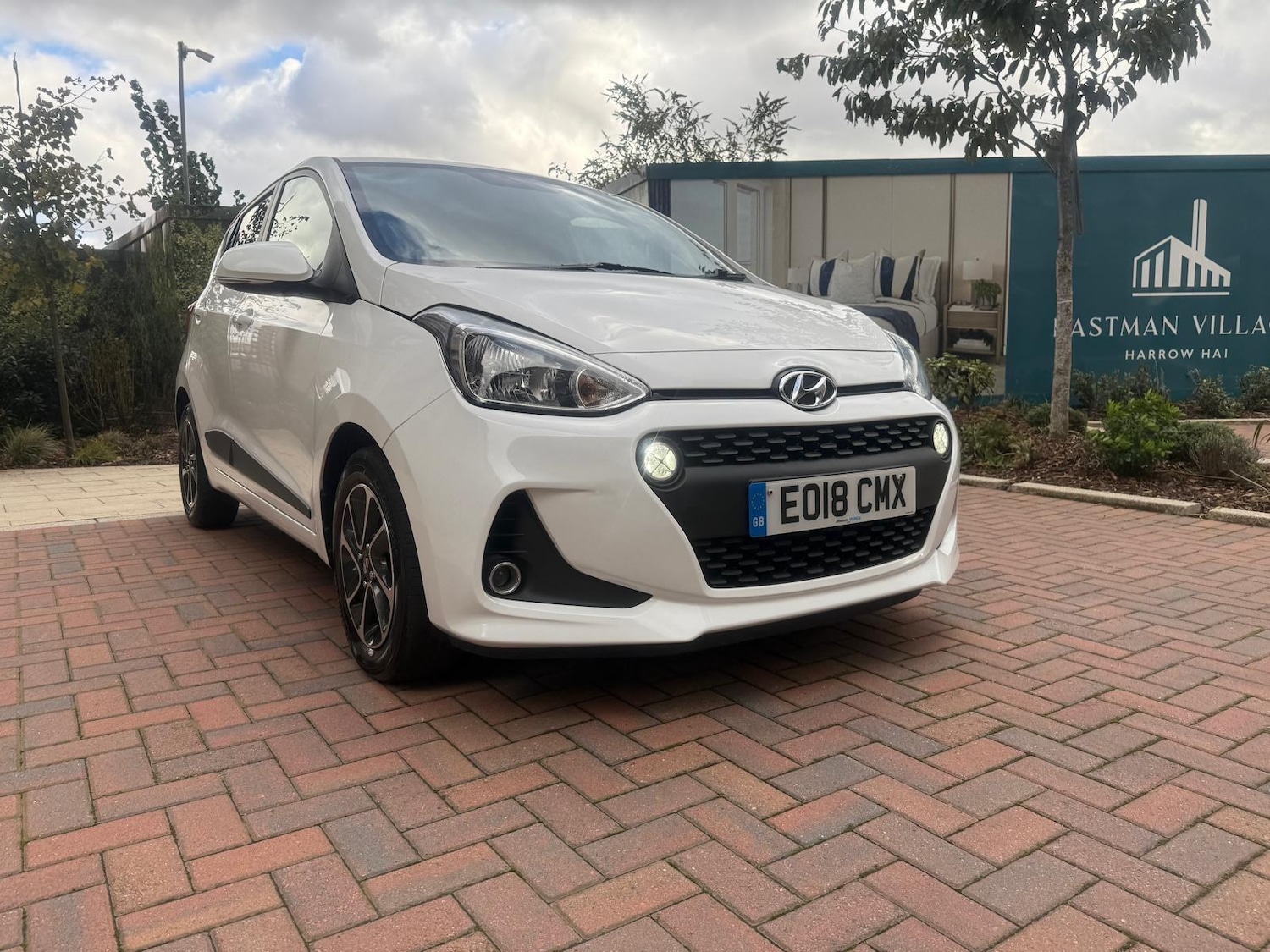 Used Hyundai i10 2018 for sale - 76371190: Photo 8