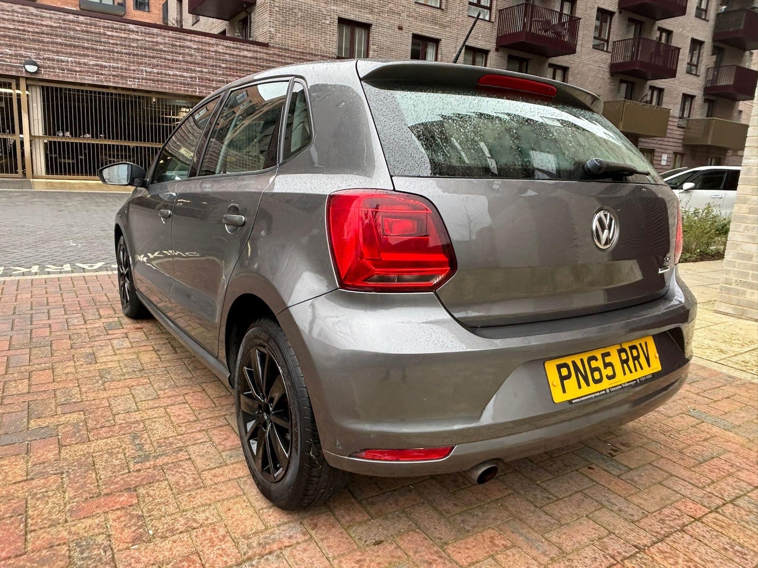 Used Volkswagen Polo 2015 for sale - 77793368: Photo 28