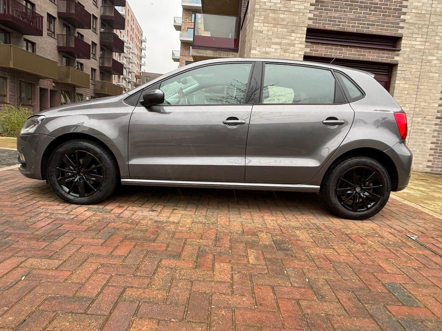 Used Volkswagen Polo 2015 for sale - 77793368: Photo 35