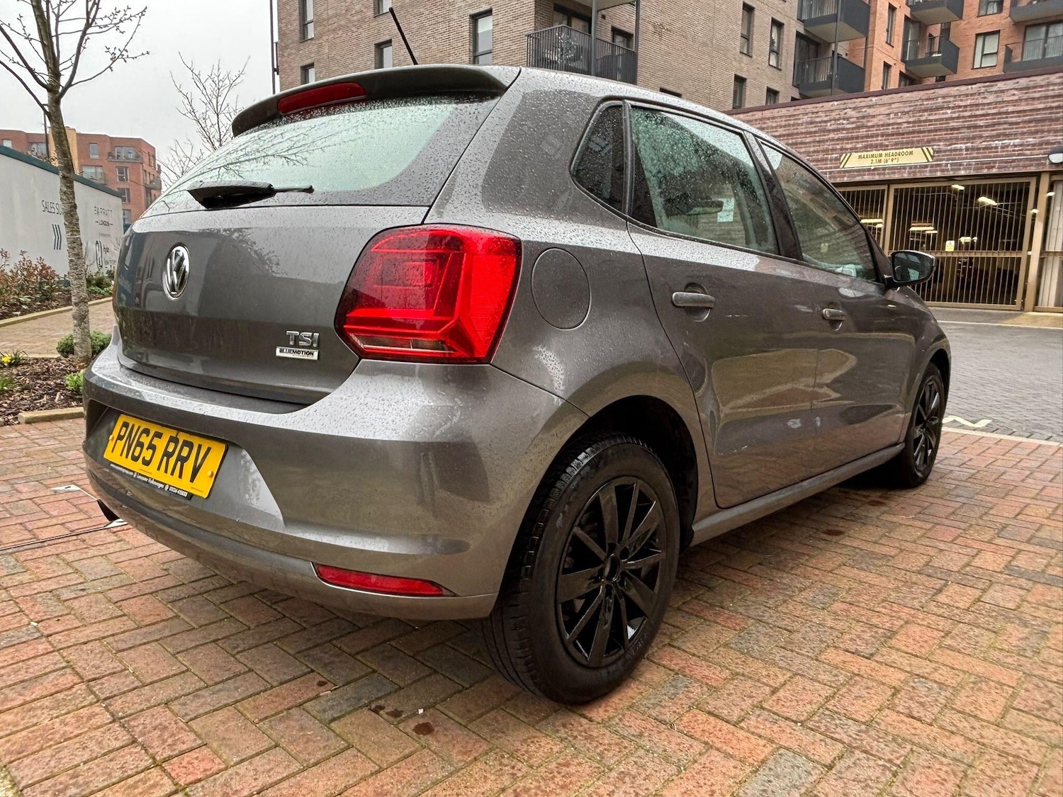 Used Volkswagen Polo 2015 for sale - 77793368: Photo 39