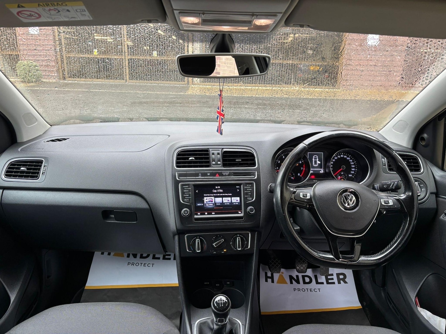 Used Volkswagen Polo 2015 for sale - 77793368: Photo 4