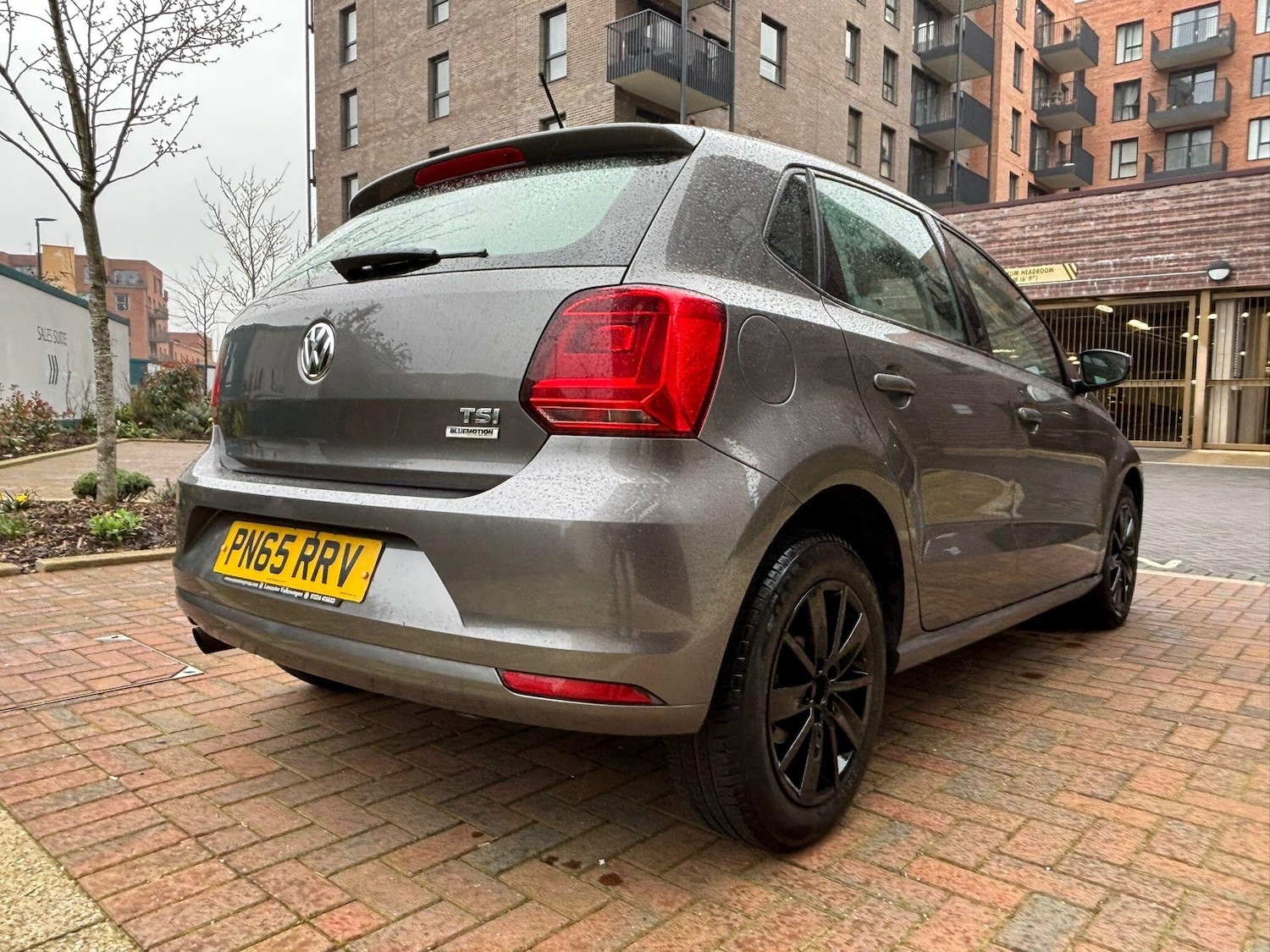 Used Volkswagen Polo 2015 for sale - 77793368: Photo 41