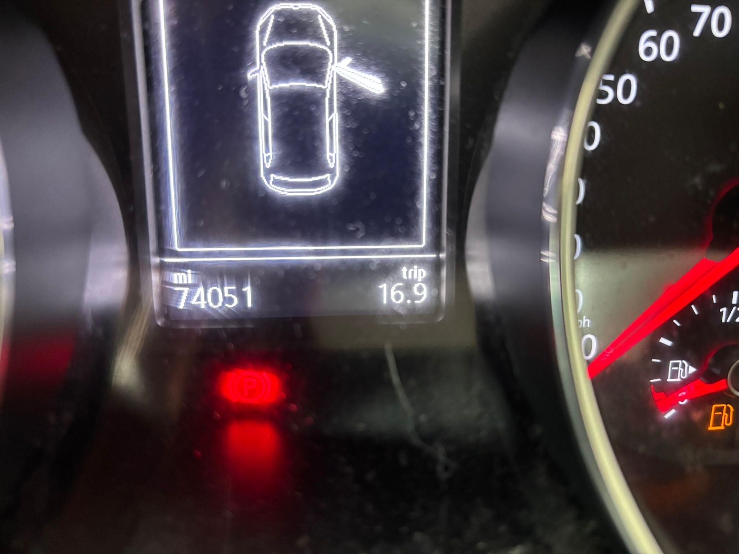 Used Volkswagen Polo 2015 for sale - 77793368: Photo 59