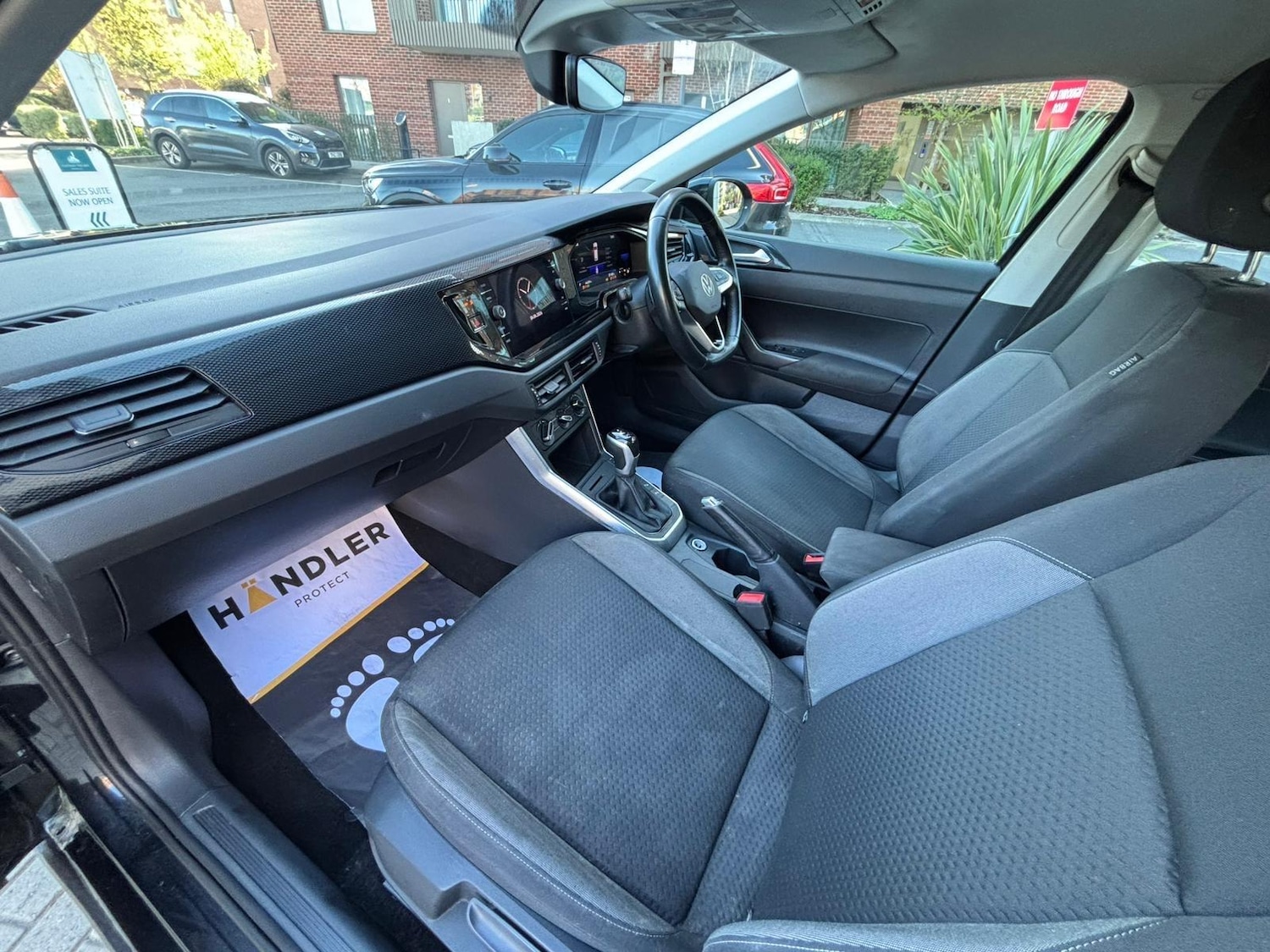 Used Volkswagen Taigo 2023 for sale - 78157639: Photo 3