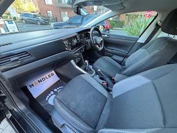 Used Volkswagen Taigo 2023 for sale - 78157639: Photo