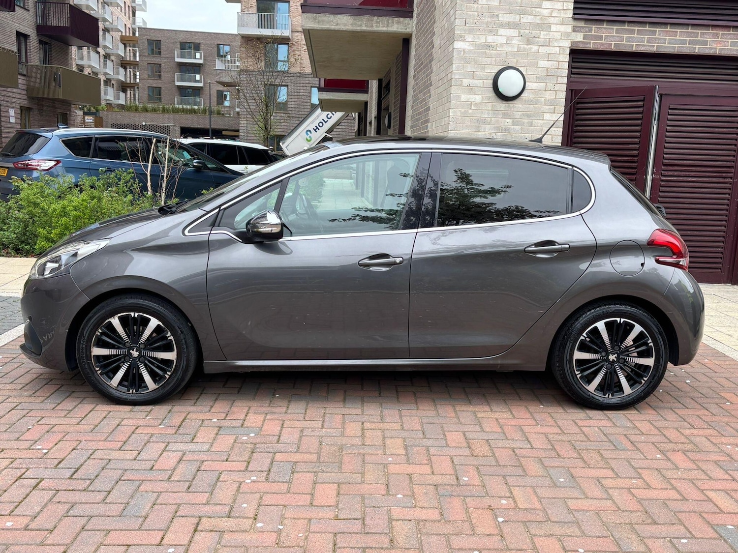 Used Peugeot 208 2018 for sale - 78116195: Photo 33
