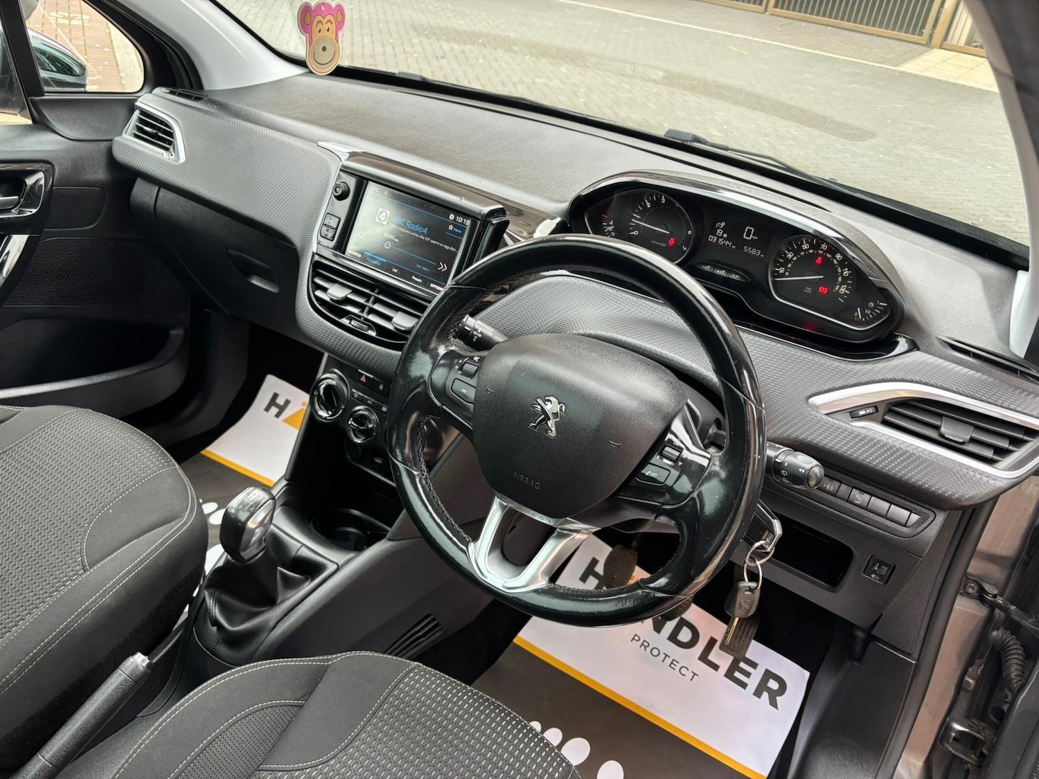 Used Peugeot 208 2018 for sale - 78116195: Photo 42